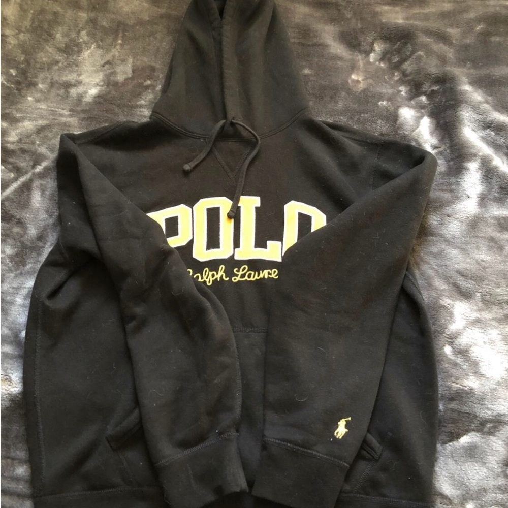 black and yellow hoodie size M